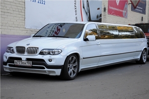 Лимузин BMW X5 Белый 12 мест
